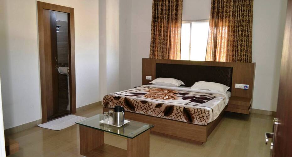 Hotel JMD Palace, Udaipur 5